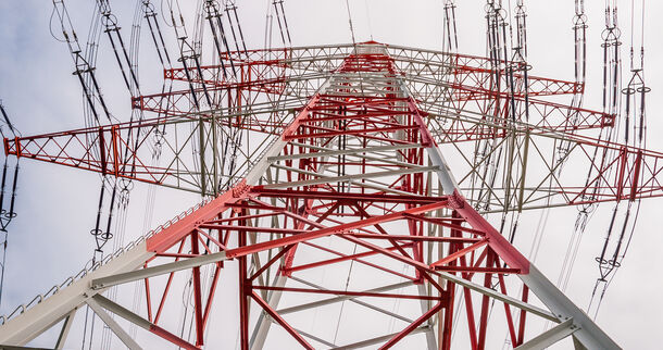 Pylons near Darmstadt co Taylor Wessing