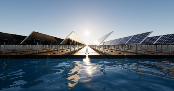 PV Anlage und Wasser 